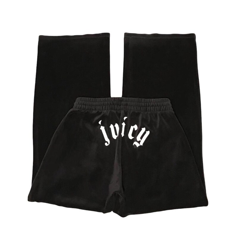 juicy couture shorts with juicy on the bum