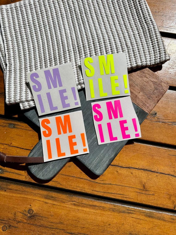 Bügelbild "Smile!"| Plotterbild | T-Shirt Aufdruck | Smile | Glücklich | Spruch | Applikation | upcycling | Bügelaufdruck