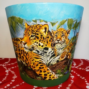 Large plant pot,Plant planter,Ceramic pot,Flower pot,Garden pot,Indoor & outdoor pot,Pot and planter,Home decoration,Pot and saucer,Gift