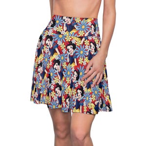 Snow White Women&#39;s Skater Skirt (AOP)