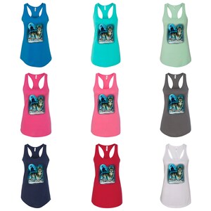 Wolf pack animal lover wolf howling at the full moon womens tank top