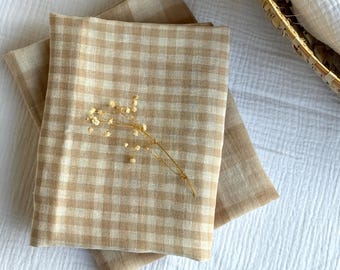 Beige gingham newborn muslin square - Large neutral baby muslin - Brown checkered muslin cloth - Gingham beige unisex baby burp cloth