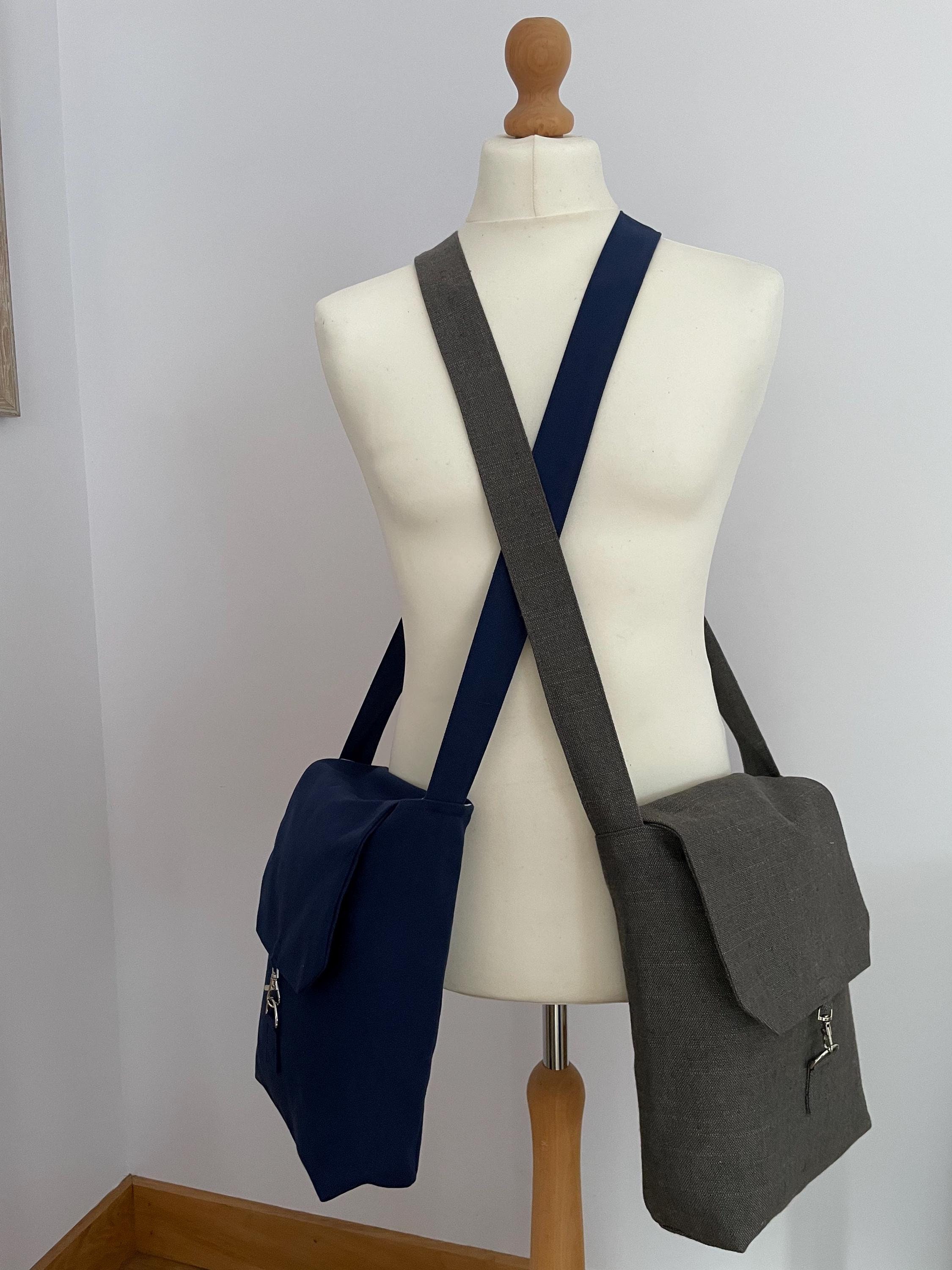 バッグ always do what you should do bag navy QDZ854_B0286_04.jpg?sw=463&sh=