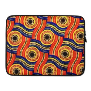 Può includere: Una custodia per laptop con un motivo geometrico colorato. Il motivo presenta cerchi e linee ondulate rosse, gialle, blu e nere.