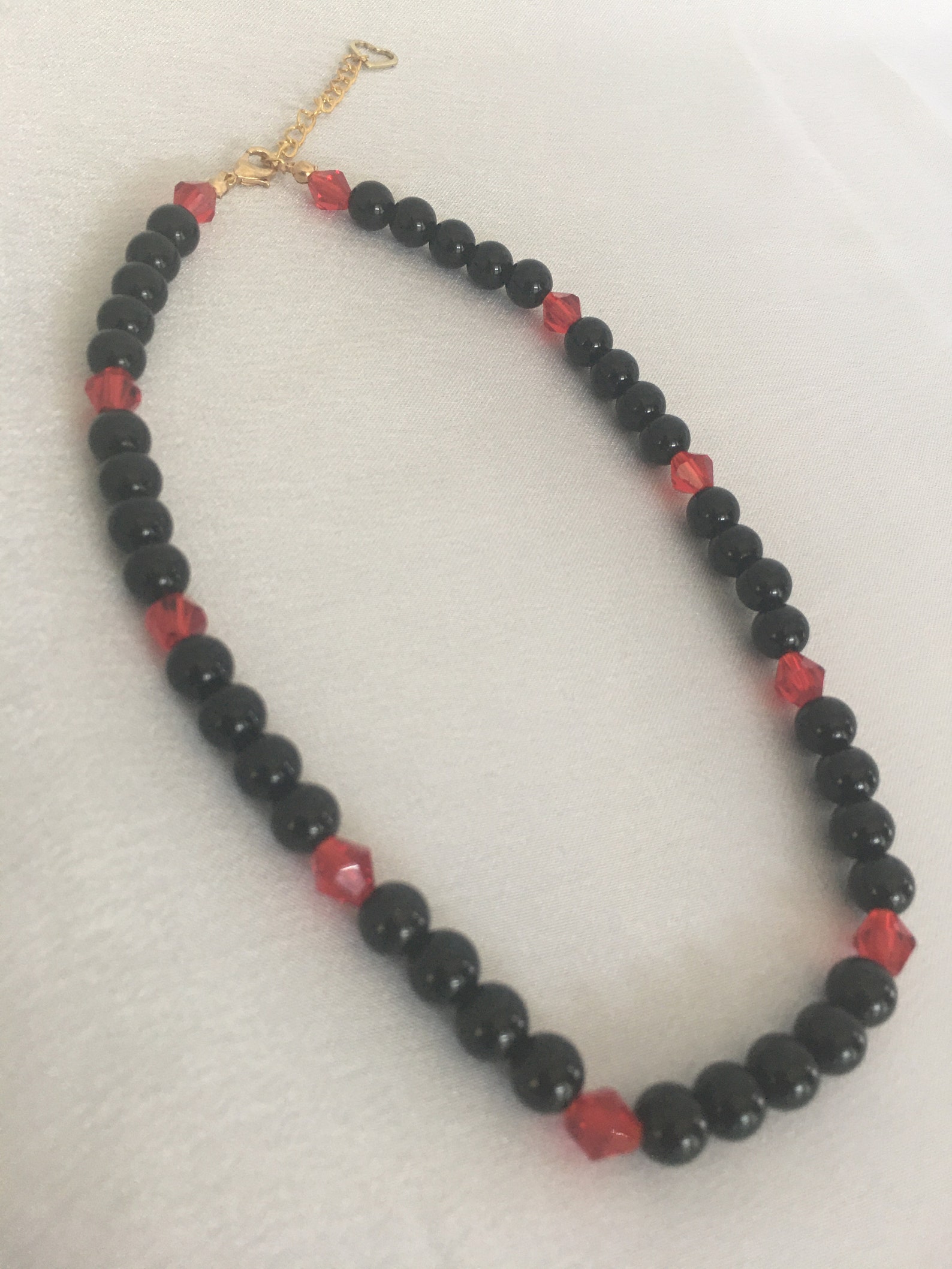 Black and Red Beaded Adjustable Necklace Etsy