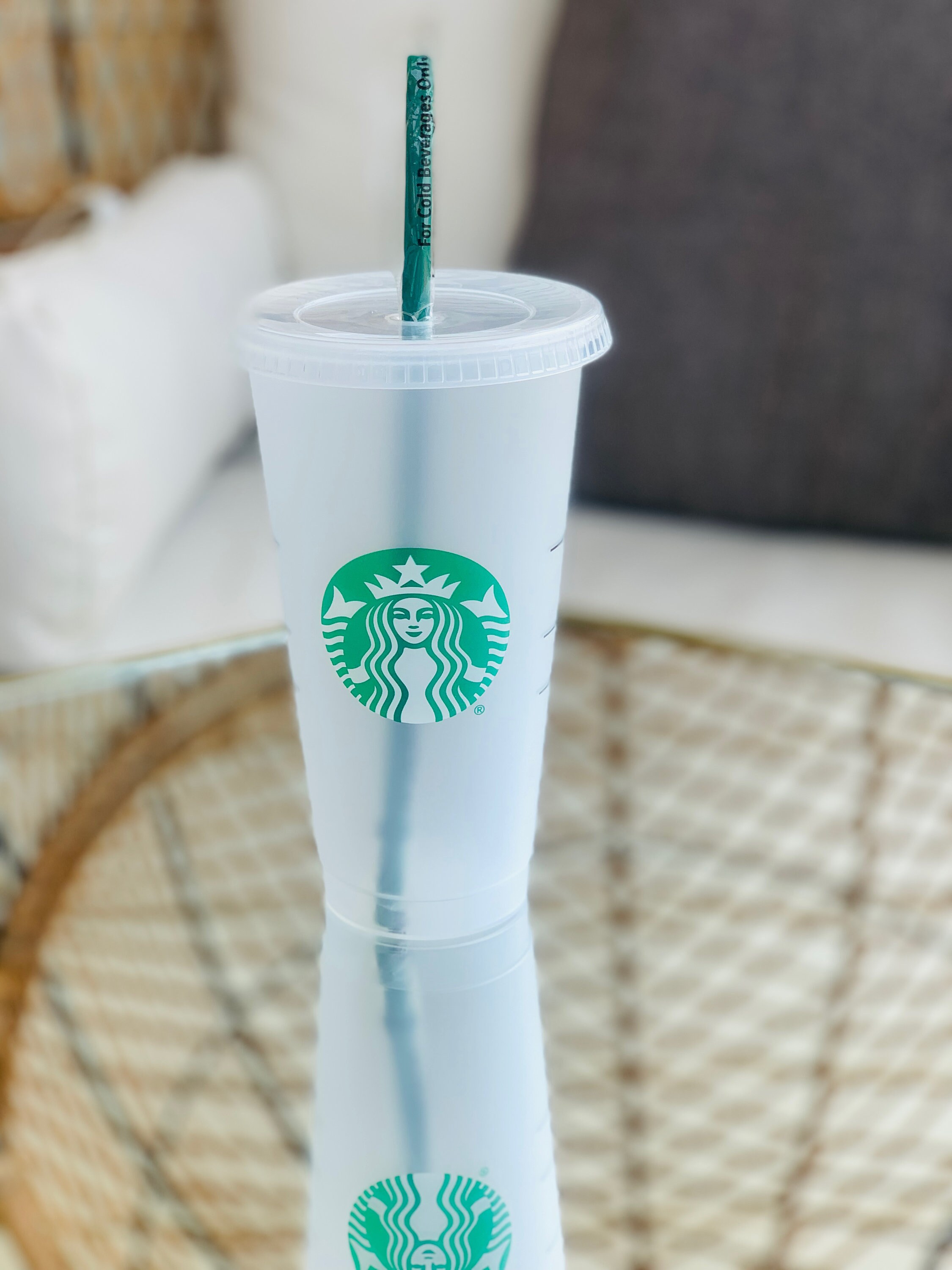 starbucks plastic cups starbucks plastic cups