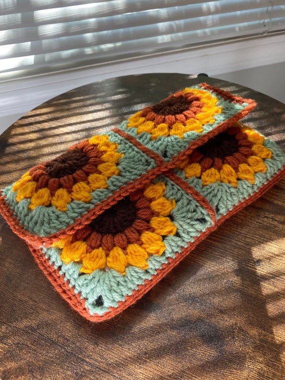 Learn how to Crochet a granny square Holy book cover/case for