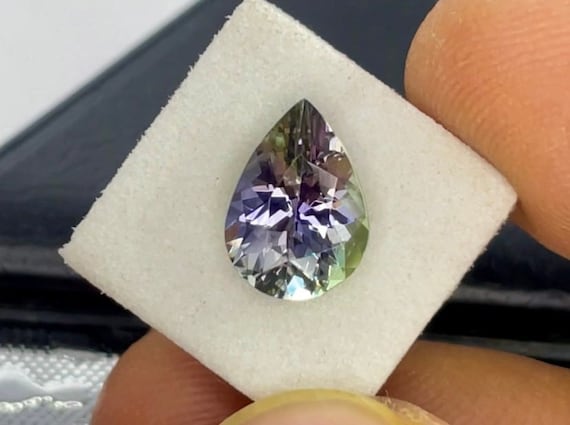 1.91 ctw Unheated Tanzanite Pear That’s Looks Amazing,  Pretty It have Hot Green & Blue Colour Rare Found Gem