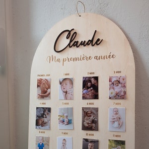 Photo souvenir panel for baby's first year. 12 or 16 photo slots to immortalize the most beautiful moments +PHOTOS