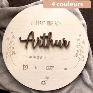 Welcome card for the birth of a baby. Wooden birth announcement sign – Personalised with the baby’s name