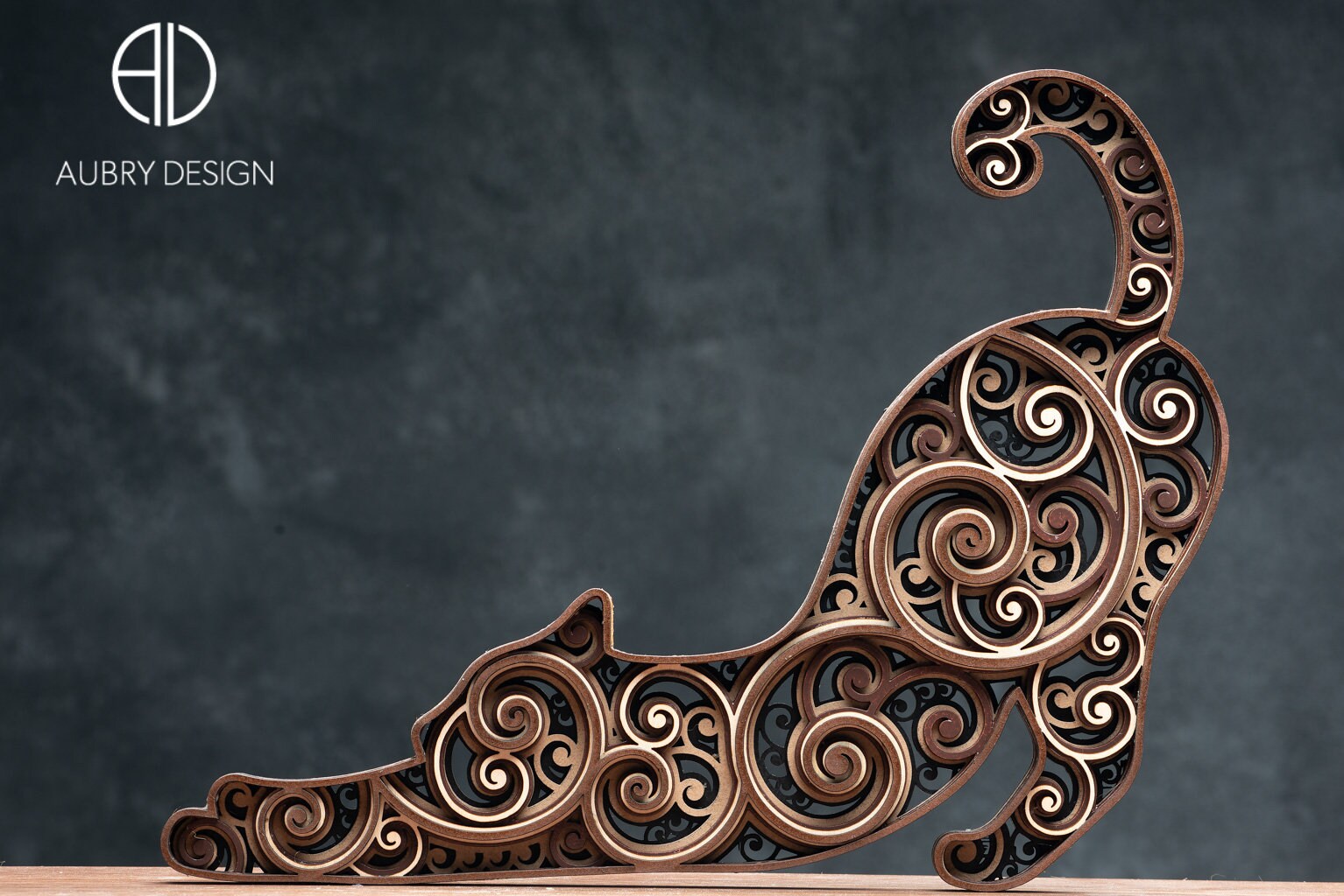 Chat Mandala - Décoration en Bois Représentant Un Chat Multicouches Peintes et Assemblées. Chat Qui