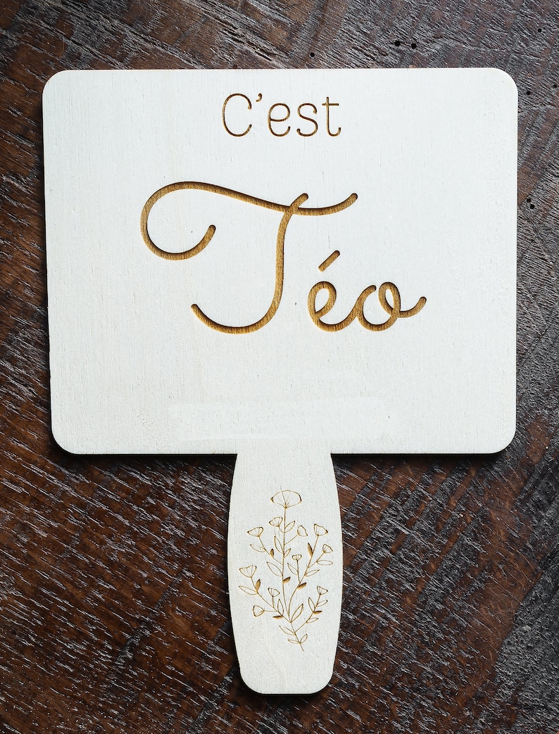 Pancartes en bois du jeu Elle et lui et questions pour une animation de mariage ou d'EVJF / EVJH image 5