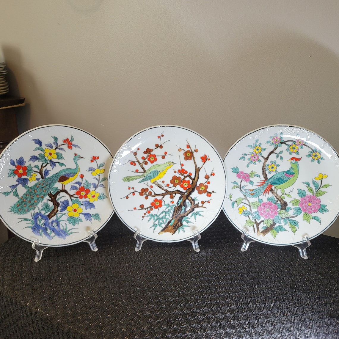 3 Vintage Enesco Japan hanging bird plates. Vibrant hand Etsy