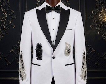 Esmoquin blanco de lujo con pedrería para hombre – Traje de novio – Blazer formal de corte ajustado – Traje para graduaciones y fiestas
