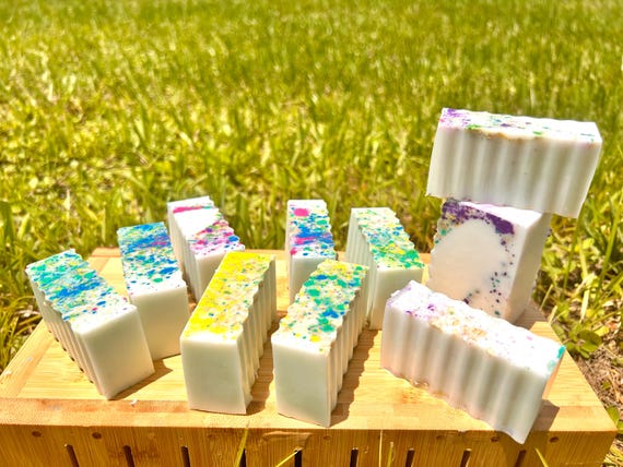 Oatmeal bubble splash soap