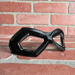 Green hero mask