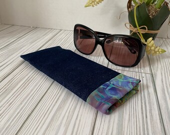 Estuche para gafas de tela acolchado a mano, con diseño floral, con cierre deslizante (clip opcional)