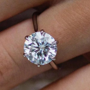 2 CT Round Moissanite Engagement Ring Solid 10k/14/18k Yellow Gold, Dainty Solitaire Ring, Round Engagement Ring, 6 Prong Wedding Ring Set