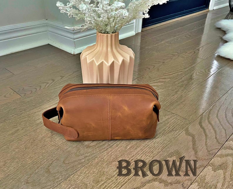 Personalized Leather Toiletry Bag, Full Grain Dopp Kit, Custom Engraved Travel Bag, Gift For Groomsmen, Anniversary, Graduation BROWN LARGE