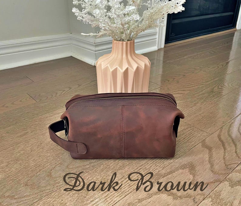 Personalized Leather Toiletry Bag, Full Grain Dopp Kit, Custom Engraved Travel Bag, Gift For Groomsmen, Anniversary, Graduation DARK BROWN STNDR