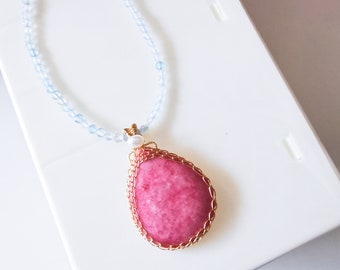 Natural Rhodonite Necklace Pendant Necklace Crystal 14K Gold Plated Freshwater Pearls Aquamarine Wire Wrapping Handmade Boho Hippie