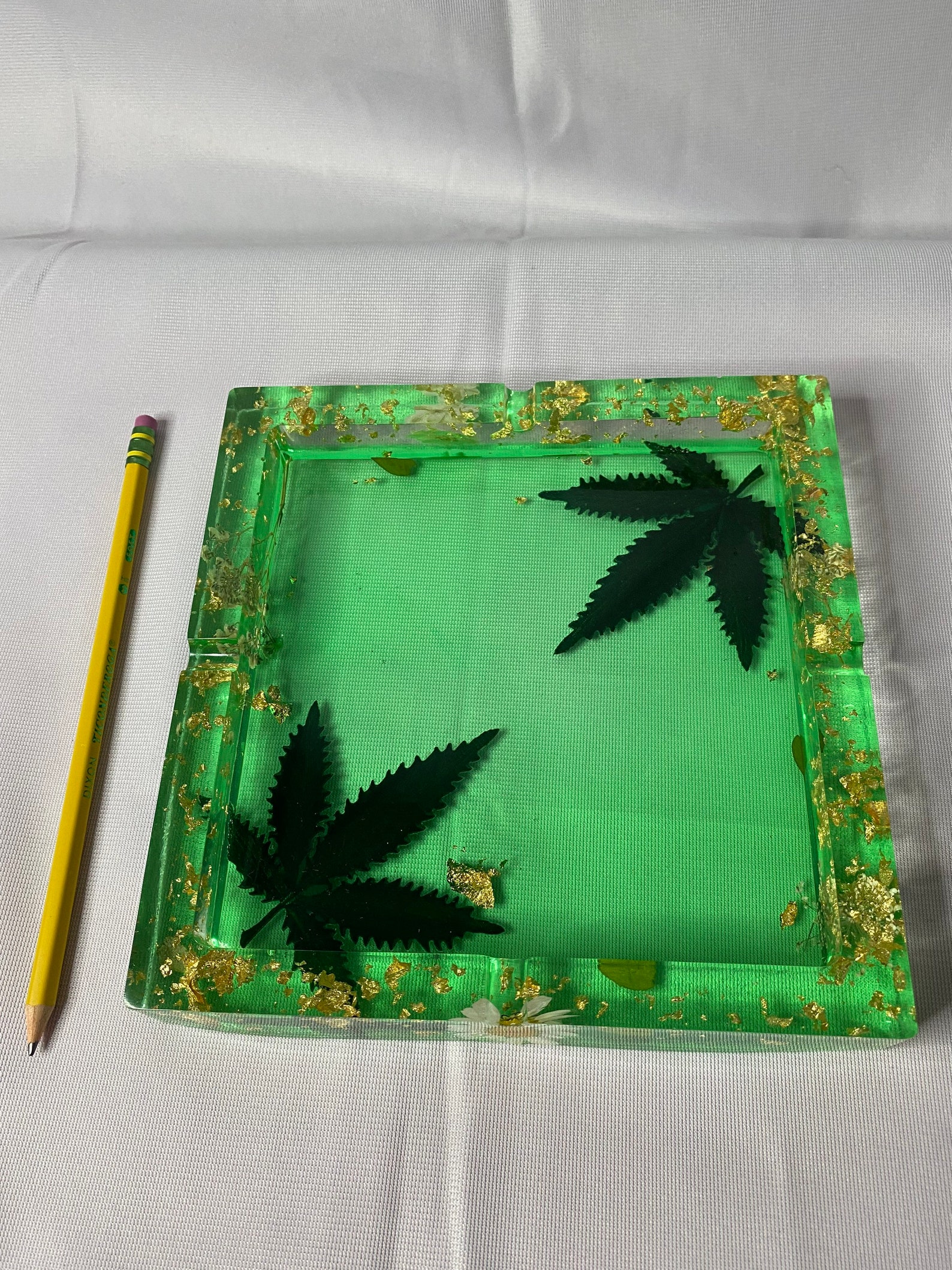 Cannabis Large Epoxy Resin Ashtray Etsy