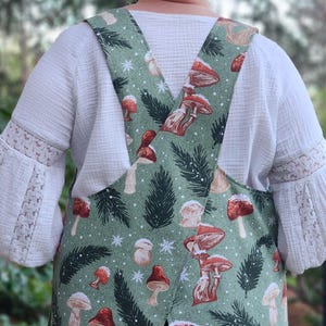 Mushrooms Cross Back Slip-On Apron