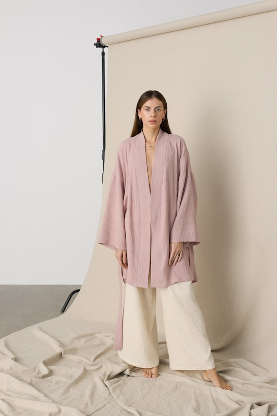Cotton Muslin Kimono Robe: Lightweight Gauze Dressing Gown for Relaxation & Comfort