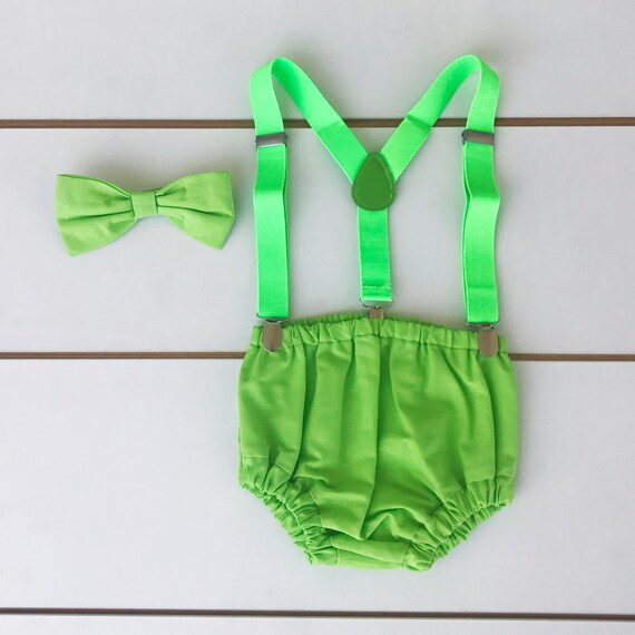 SALE! Lime Green Piece Cake Smash Outfit, Baby Boy, First Birthday, Bow  Tie, Suspenders, Nappy Cover, Smash Cake, Light Green