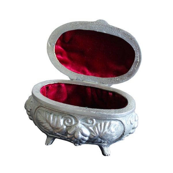 Vintage jewelry box "Grapes", Silver jewelry box made of pewter with red velvet fabric, Decorative jewelry box