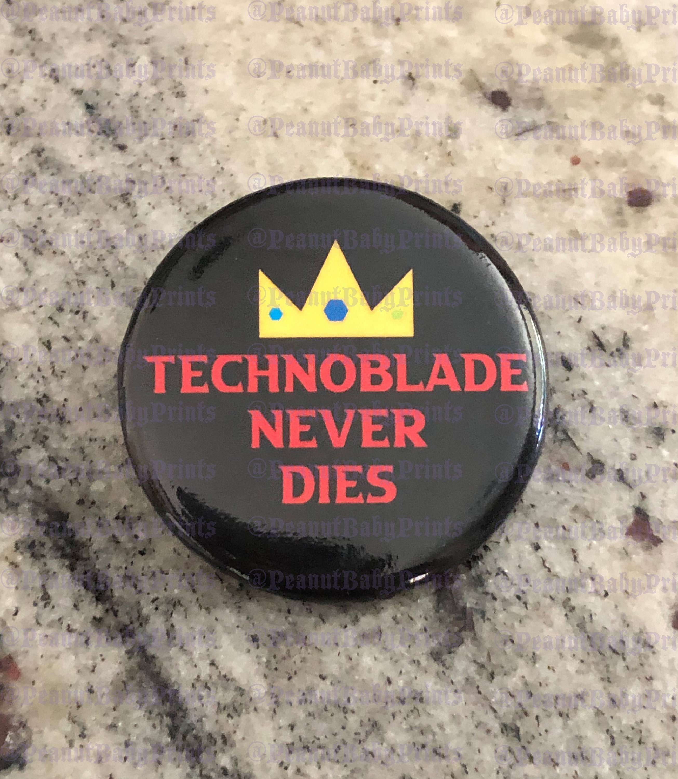 Technoblade 'Classic Pig' Enamel Pin