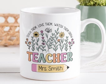 Sublimation de tasse de professeur PNG, tasse florale PNG, leur apprendre à les aimer, les regarder grandir PNG, tasse personnalisée de professeur PNG, tasse de fleurs sauvages de professeur Png.