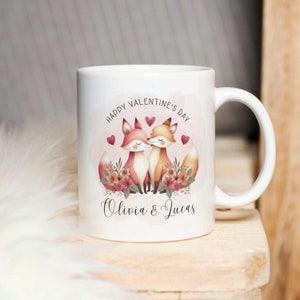 Tazza personalizzata per San Valentino con stampa a sublimazione, tazza con coppia di volpi con stampa a sublimazione, modello per involucro per tazza, download immediato di PNG ad alta risoluzione.