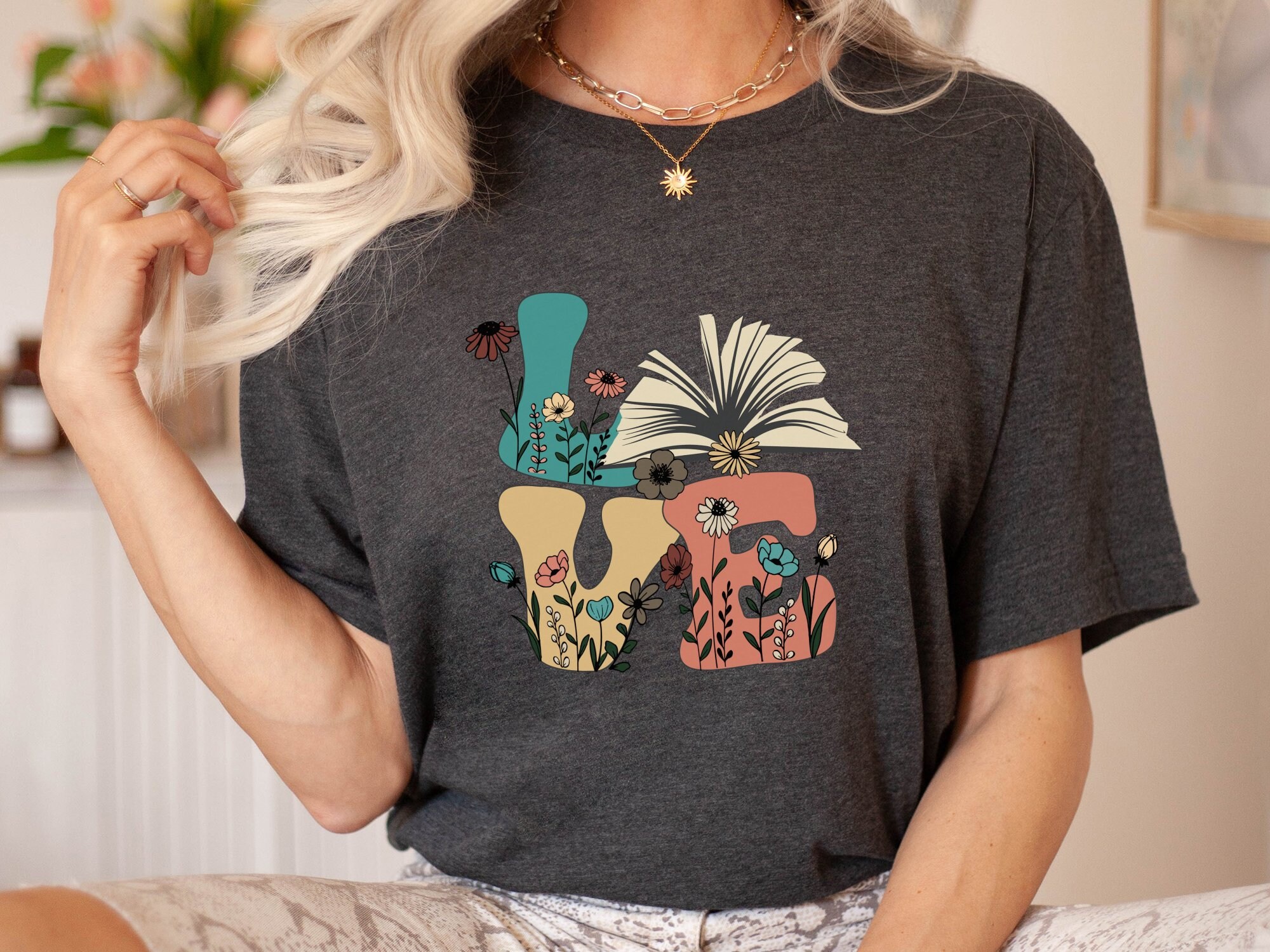 t shirt i love books