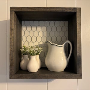 Chicken Wire Shelf/Farmhouse Shelf/Wall Shelf/Decor Holder/Rustic Style/Living Room Shelves/Housewarming/Wedding Gift