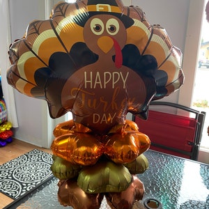 Turkey Thanksgiving balloon centerpiece kit