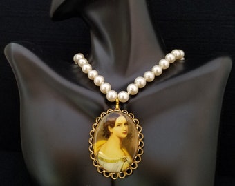 COLLAR VINTAGE CAMEO de estilo victoriano y perlas de vidrio anudadas a mano
