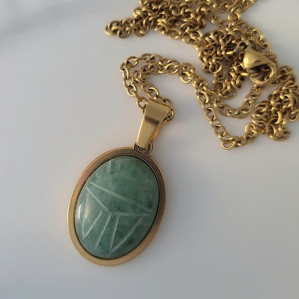 Vintage SCARAB PENDANT Necklace Genuine Stone AVENTURINE