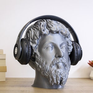 Marcus Aurelius Headset Holder | Perfect Gift for the Stoic Gamer | Marcus Aurelius Bust