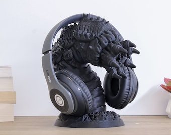 Giant Worm Headphone Stand | Dungeons and Dragon Headset Holder | Perfect Gamer Gift