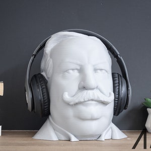 Bendy Heads Headphone Stands – Reference Analog
