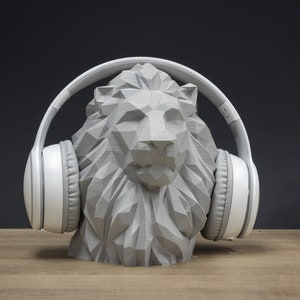 Low Poly Lion Headphone Stand | Headphone Holder, Gaming Accessories, Desktop, Low Poly Lion Bust