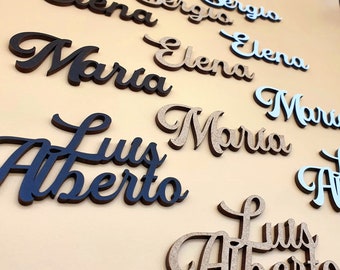 Marcasitios Madera con Nombres Personalizados para Bodas Comuniones Bautizos Eventos, Grosor 3mm, OPCION DE IMAN