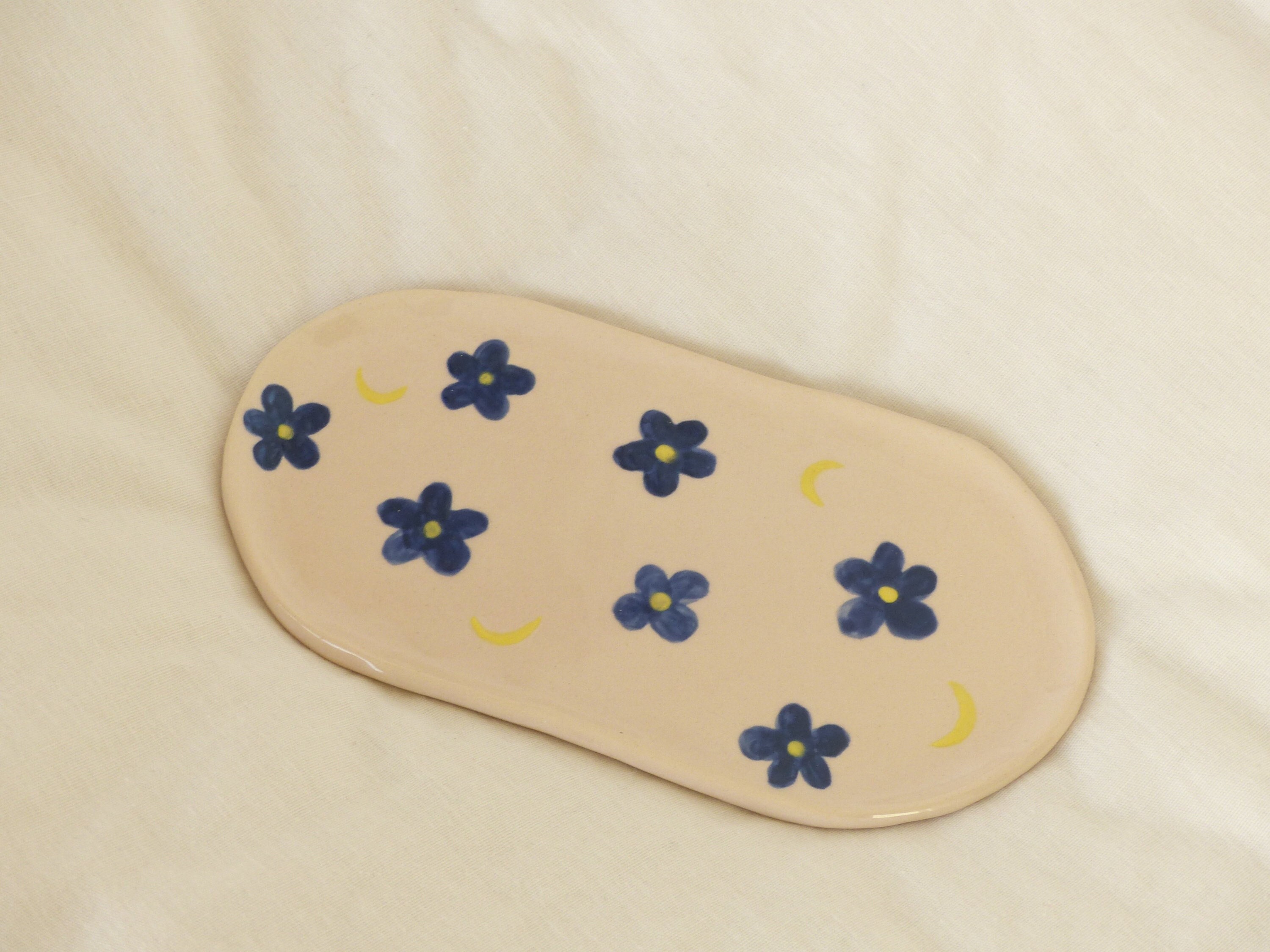 Assiette Ovale Porte-Bijoux, Petit Plateau en Faïence, Vide-Poches, Motif Floral et Croissant de Lun