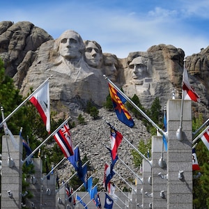 Mount Rushmore w/Flags Digital Download