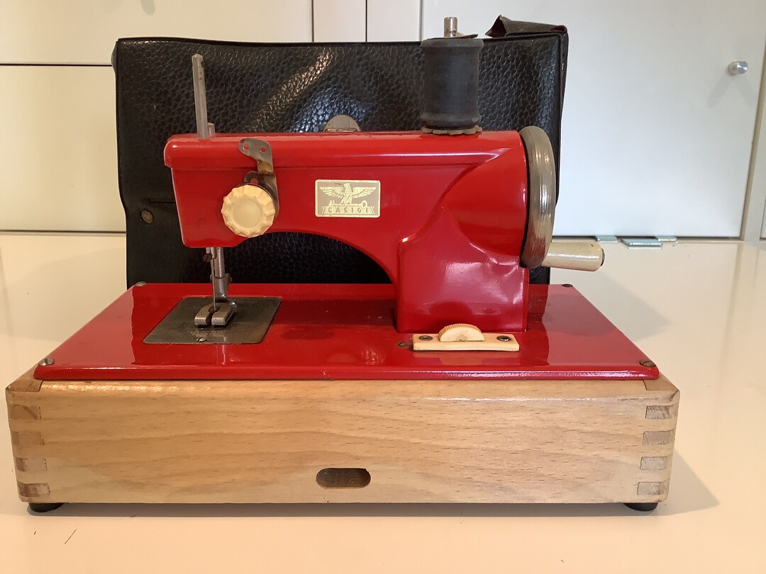 Casige Red Vintage Toy Sewing Machine Etsy