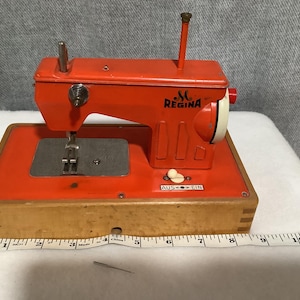 Regina Sewing Machine Vintage - Etsy