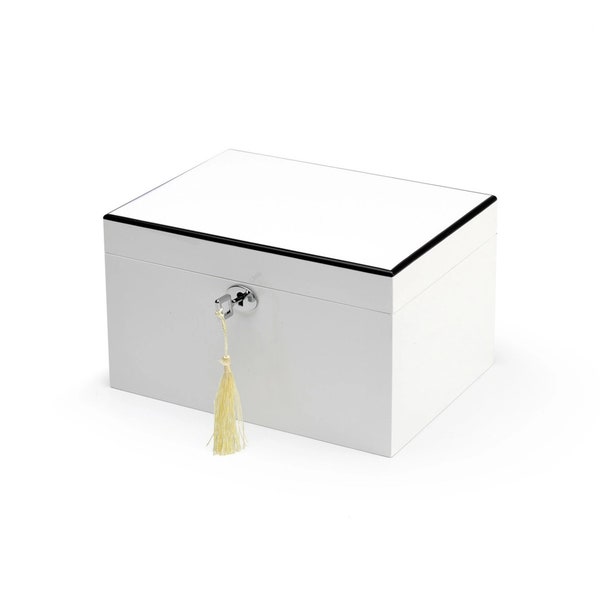 Ultra Sleek Pearl White Lacquer 18 Note Music Jewelry Box