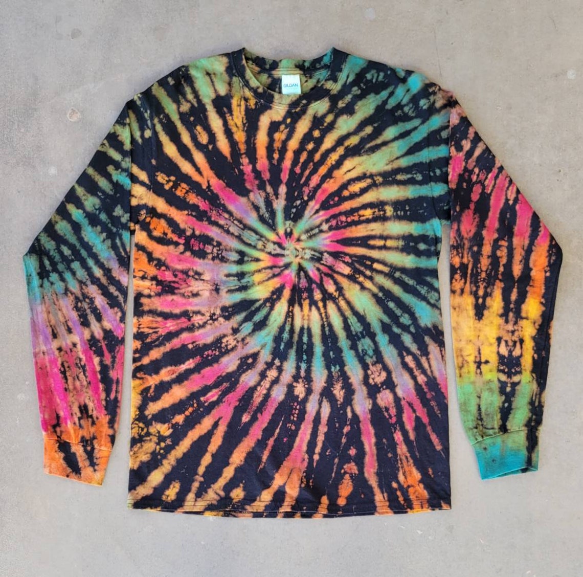 Reverse Dye Long-sleeve Reverse Tie Dye Rainbow Spiral Long - Etsy