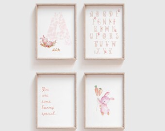 Hasendruck-Set für Mädchenzimmer, Benutzerdefiniertes Namensschild für Kleinkinder, Rosa Alphabetkunst für Geburtstagsgeschenk, Hasendruckset für Baby-Mädchen